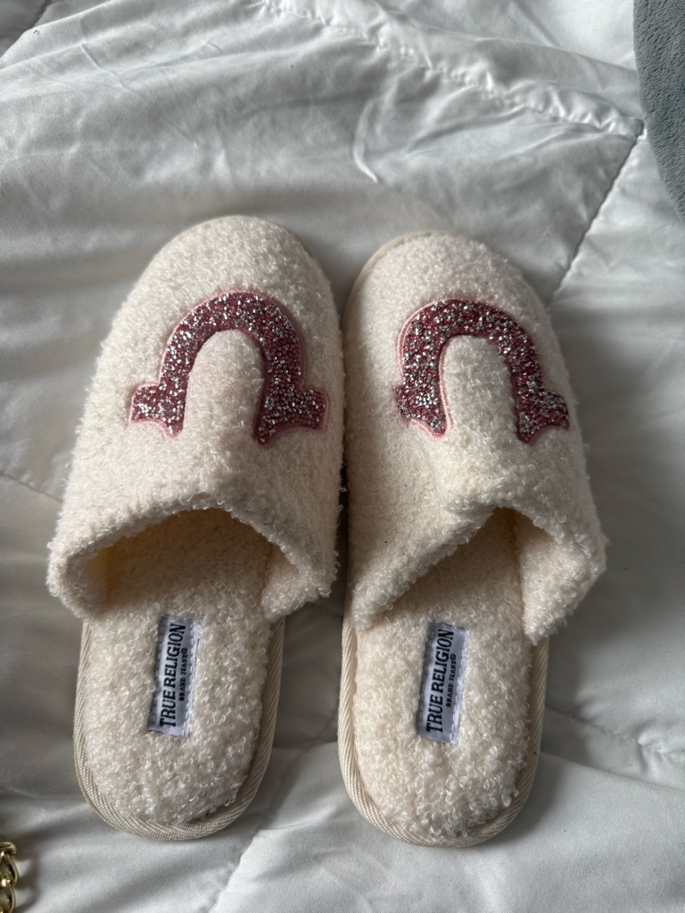True Religion Cream Fuzzy Slide Slippers with Logo Sole